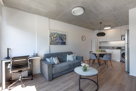 _P2A8660 web (living room reverse view).jpg