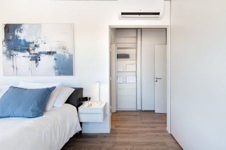 _P2A7499 bedroom closets.jpg